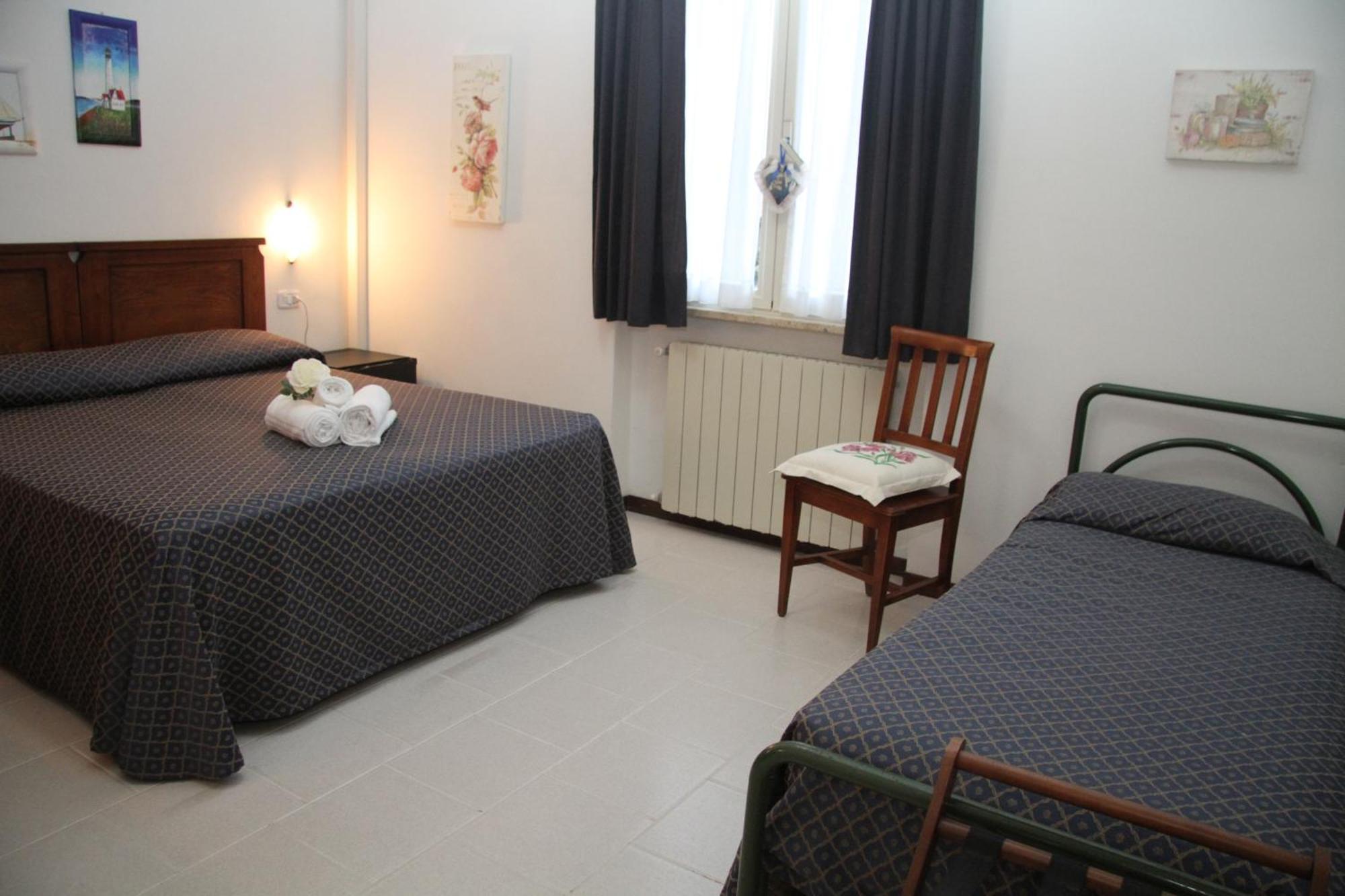 Residence I Due Pini Marina di Grosseto Δωμάτιο φωτογραφία