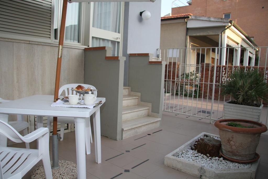 Residence I Due Pini Marina di Grosseto Δωμάτιο φωτογραφία