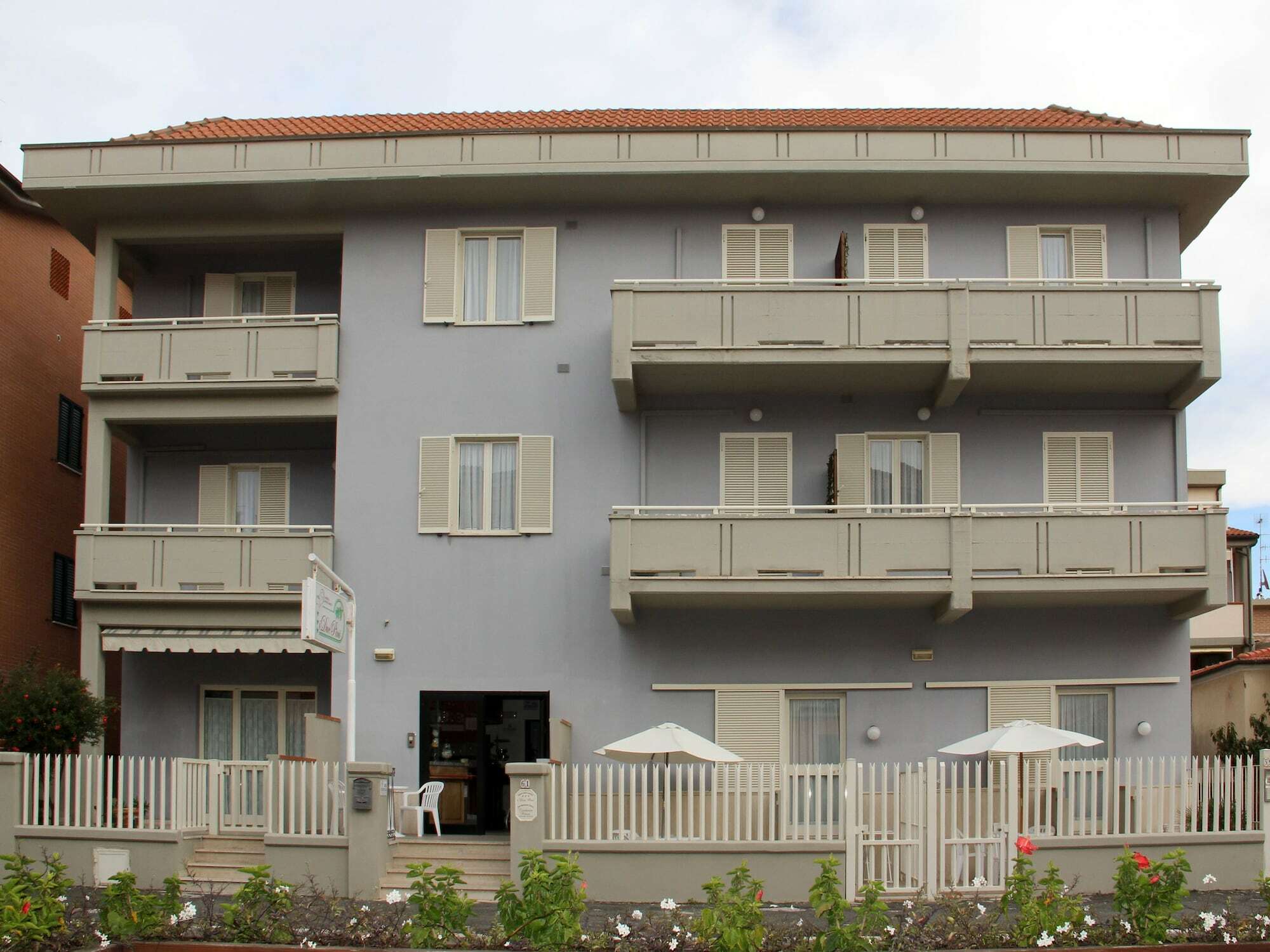 Residence I Due Pini Marina di Grosseto Εξωτερικό φωτογραφία